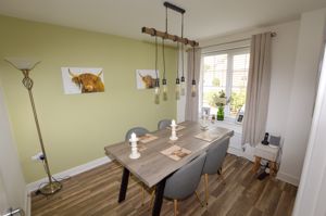 Dining Room- click for photo gallery